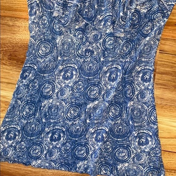 Banana Republic women’s top - Picture 2 of 3